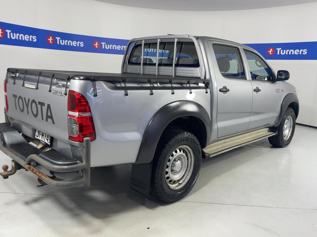 Photo '7' of Toyota Hilux