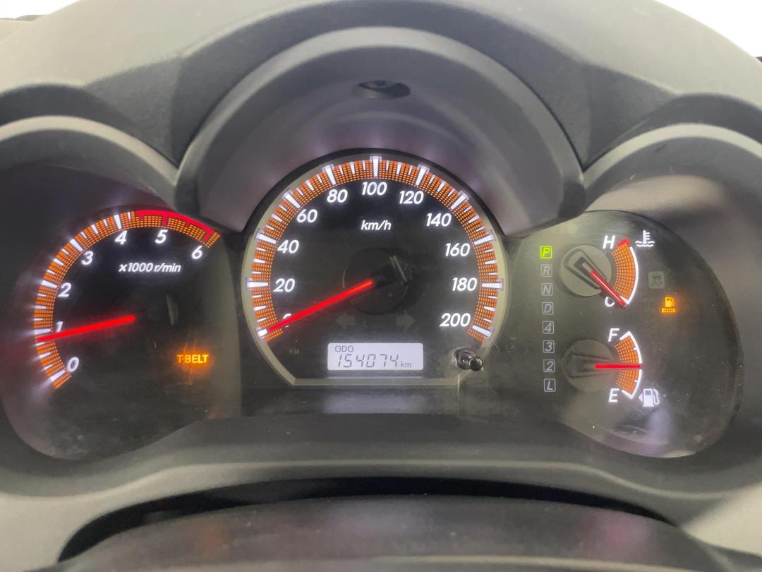 Photo '21' of Toyota Hilux