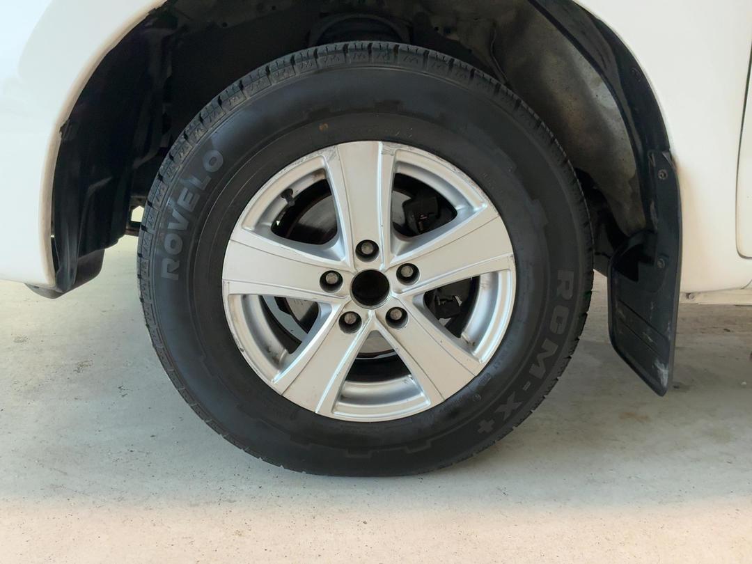 Photo '10' of Toyota Hilux