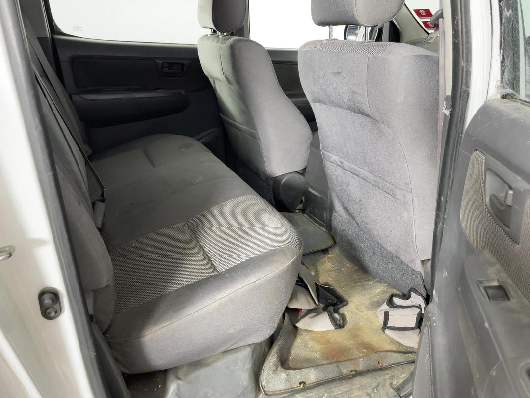 Photo '18' of Toyota Hilux TD DC Photo '18' of Toyota Hilux TD DC