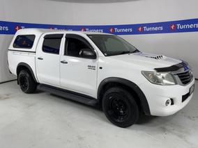 Image of 2015 Toyota Hilux TD DC 2WD