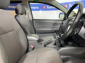 Photo '16' of Toyota Hilux