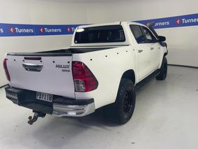 Photo '7' of Toyota Hilux