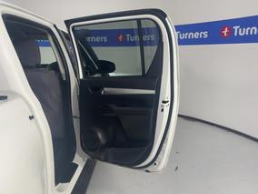 Photo '19' of Toyota Hilux