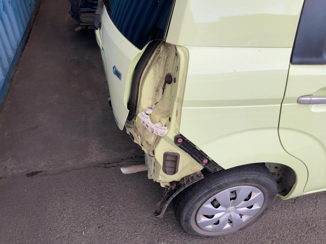 Photo '13' of Toyota Porte