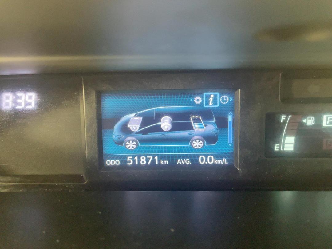 Photo '21' of Toyota Prius