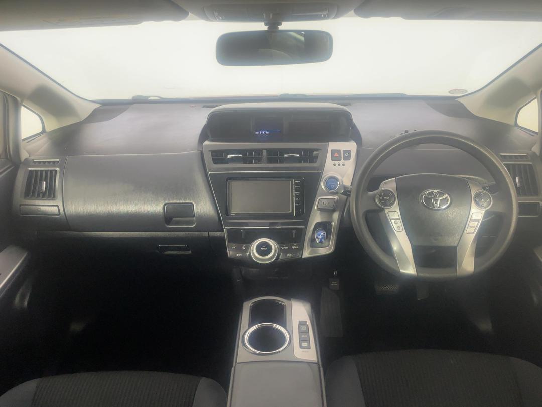 Photo '17' of Toyota Prius