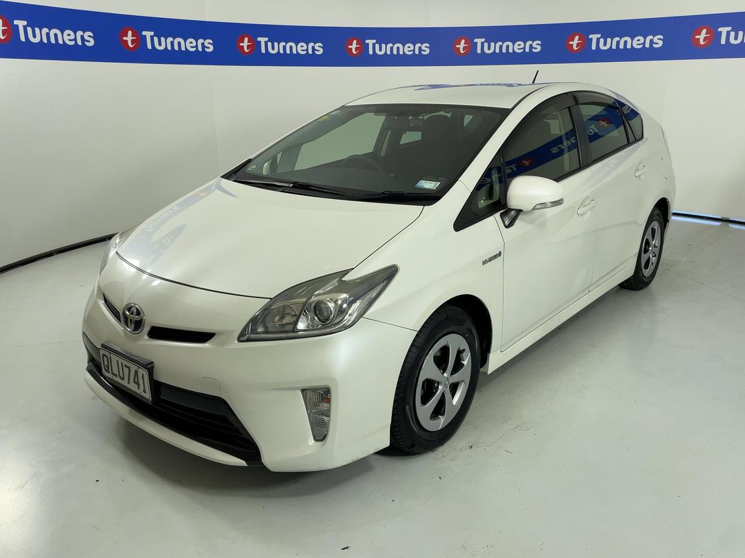 Photo '4' of Toyota Prius