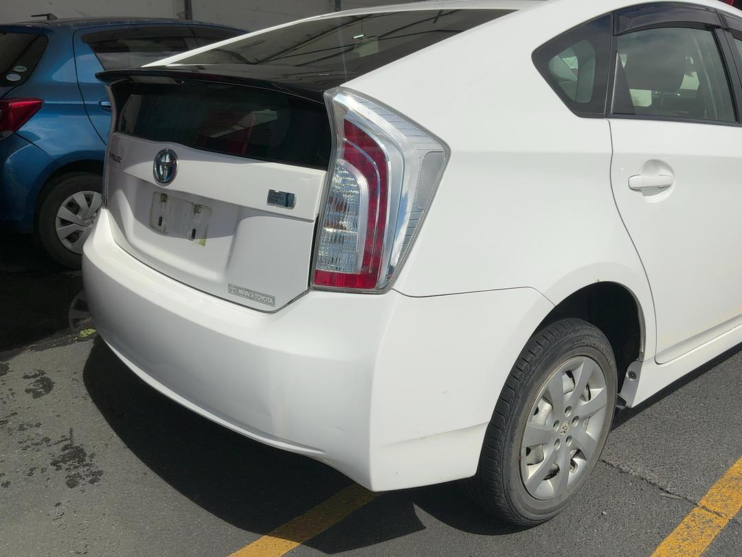 Photo '7' of Toyota Prius Photo '7' of Toyota Prius