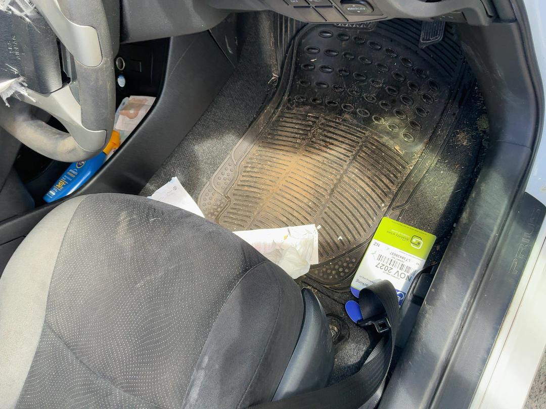 Photo '18' of Toyota Prius Photo '18' of Toyota Prius