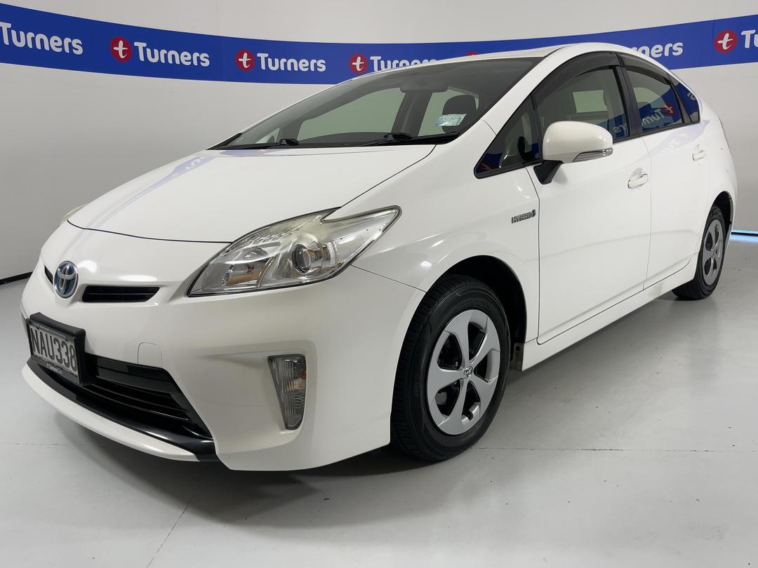 Photo '4' of Toyota Prius