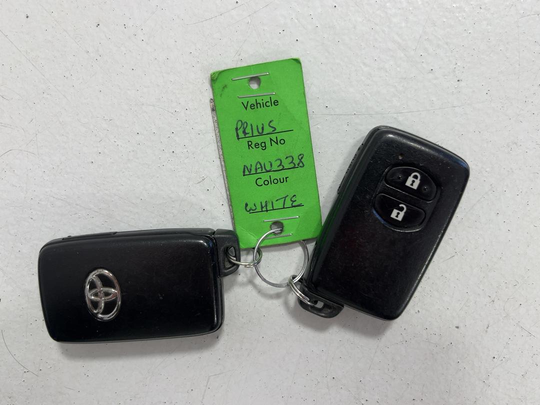 Photo '22' of Toyota Prius