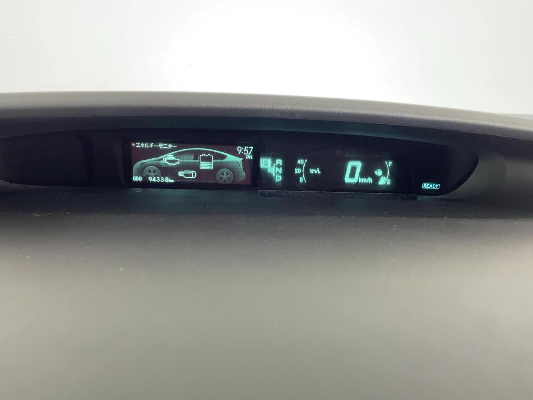 Photo '21' of Toyota Prius
