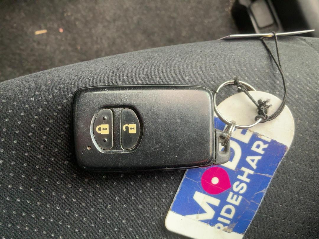Photo '14' of Toyota Prius Photo '14' of Toyota Prius