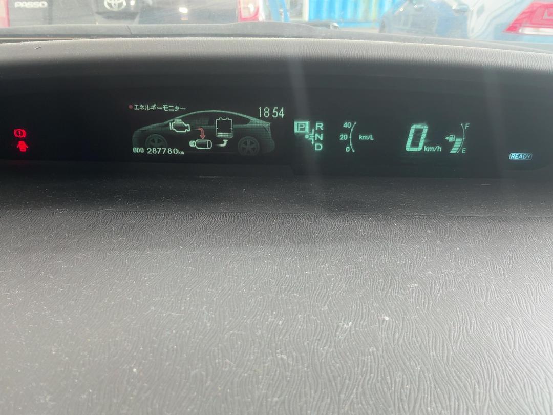 Photo '15' of Toyota Prius Photo '15' of Toyota Prius