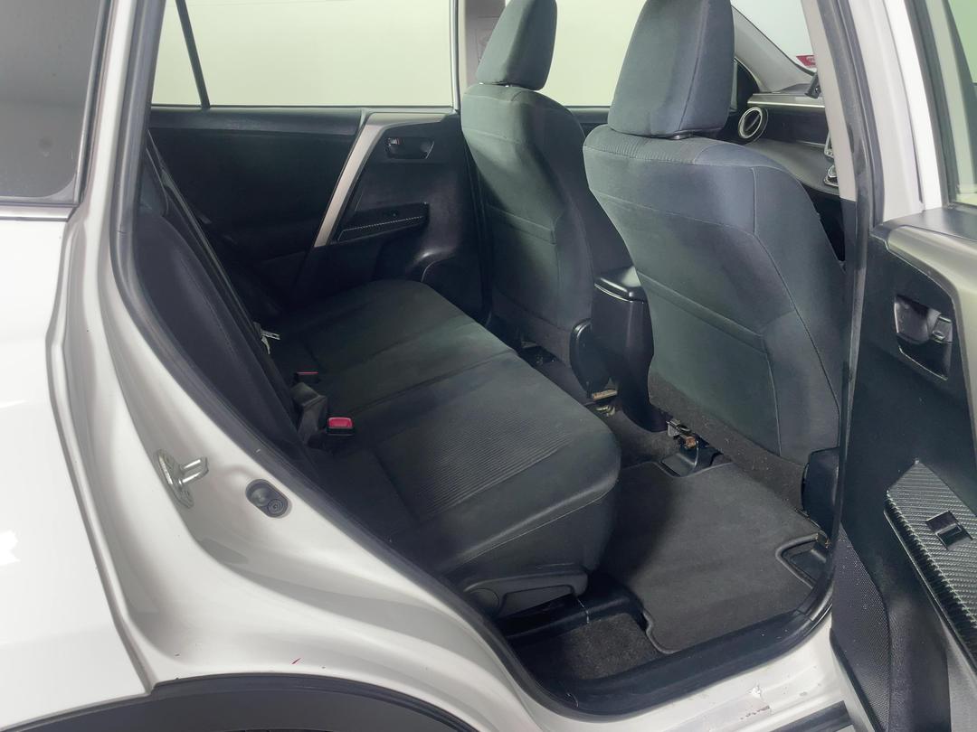 Photo '20' of Toyota Rav4