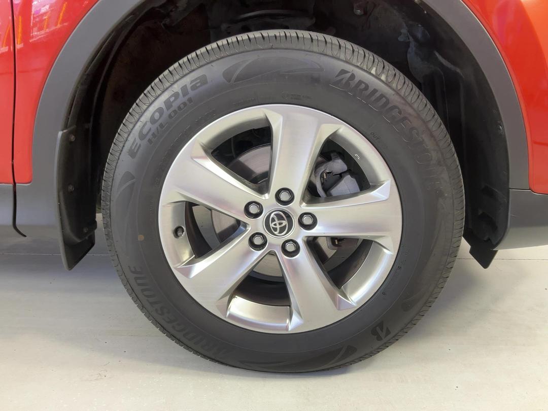Photo '9' of Toyota Rav4