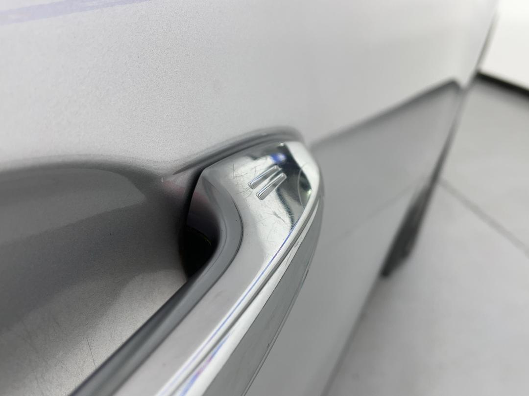Photo '26' of Toyota Rav4