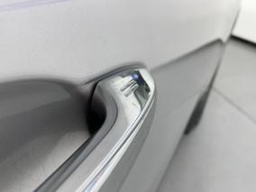 Photo '26' of Toyota Rav4