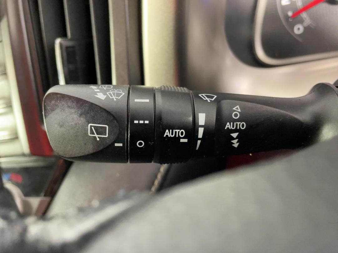 Photo '28' of Toyota Rav4