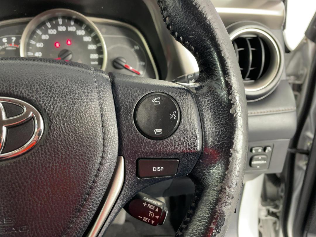 Photo '30' of Toyota Rav4