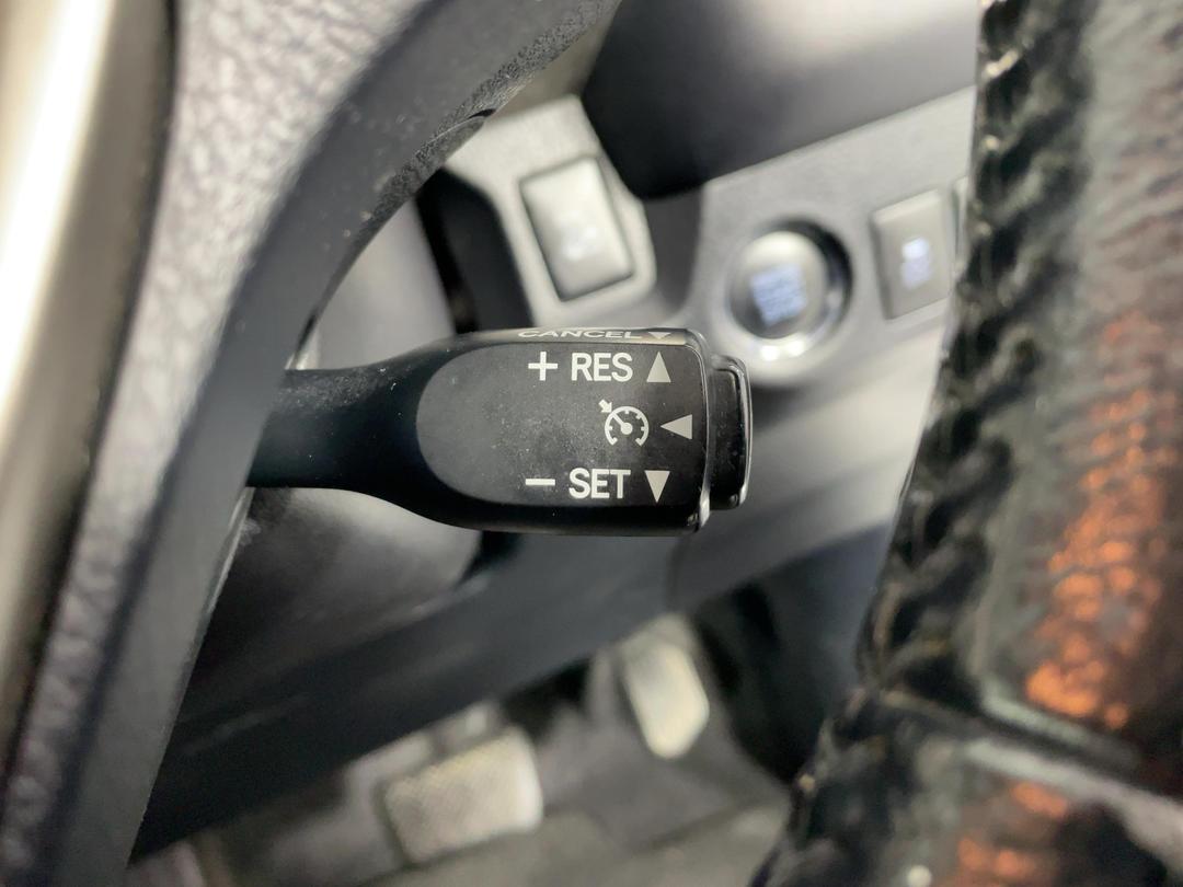 Photo '32' of Toyota Rav4