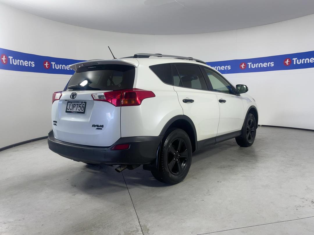 Photo '7' of Toyota Rav4