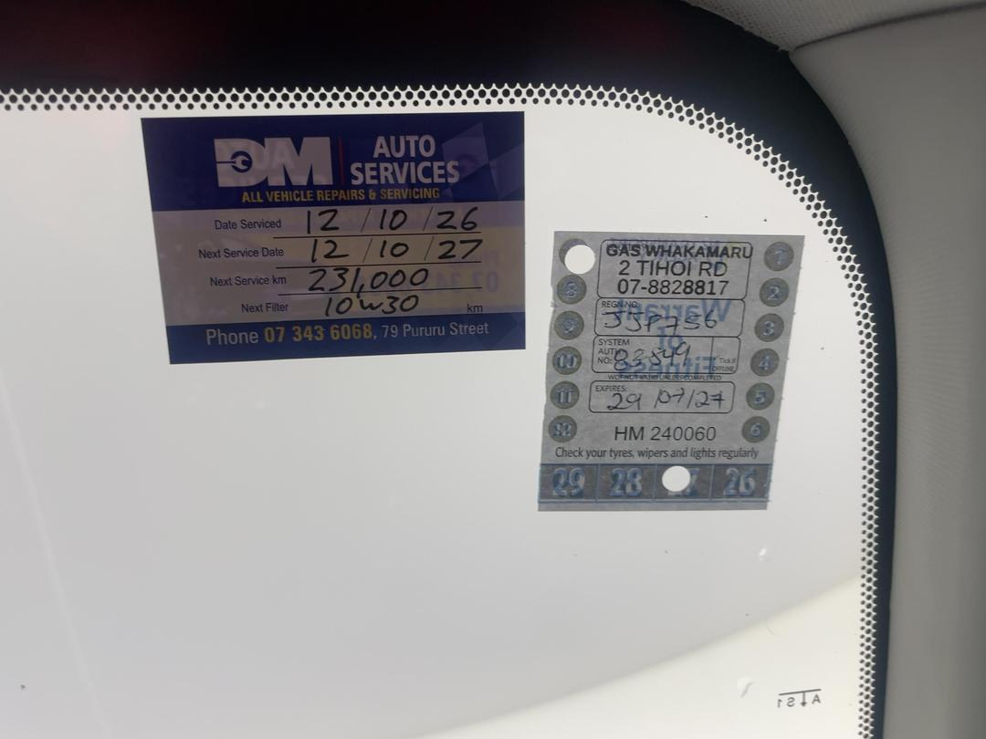 Photo '24' of Toyota Rav4