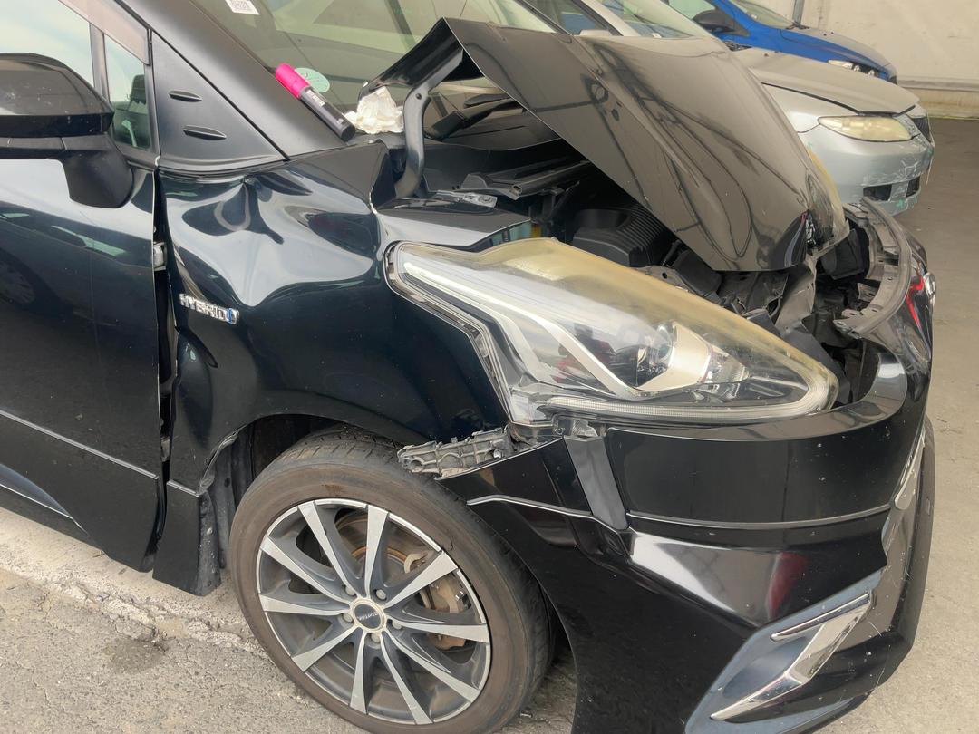 Photo '5' of Toyota Sienta