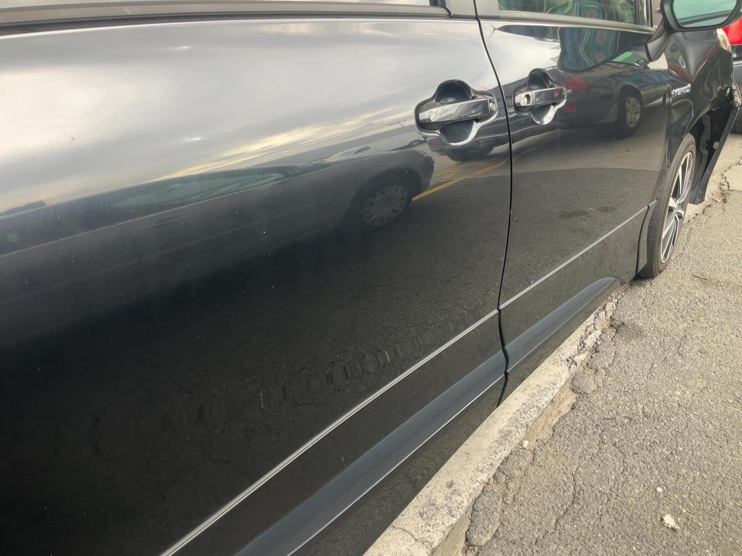 Photo '12' of Toyota Sienta