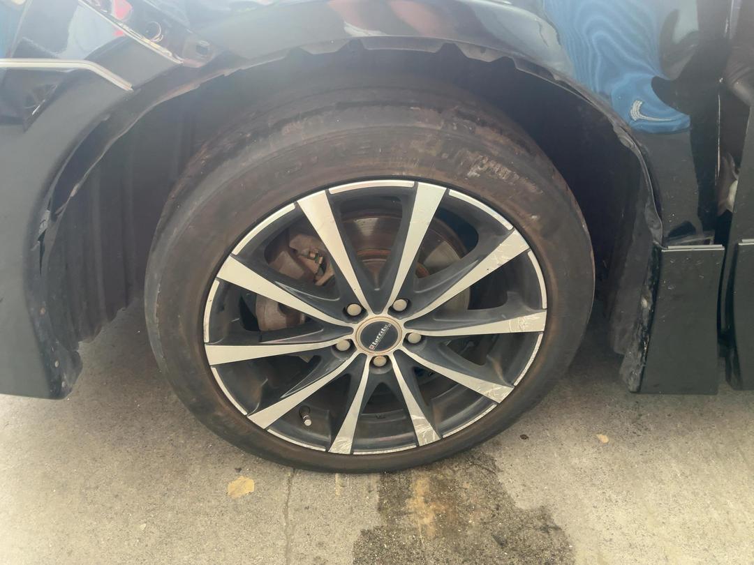 Photo '16' of Toyota Sienta