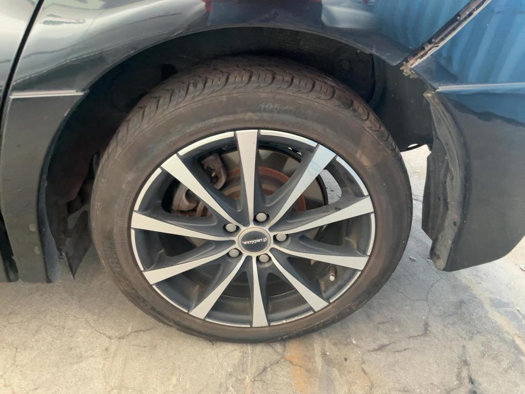 Photo '17' of Toyota Sienta