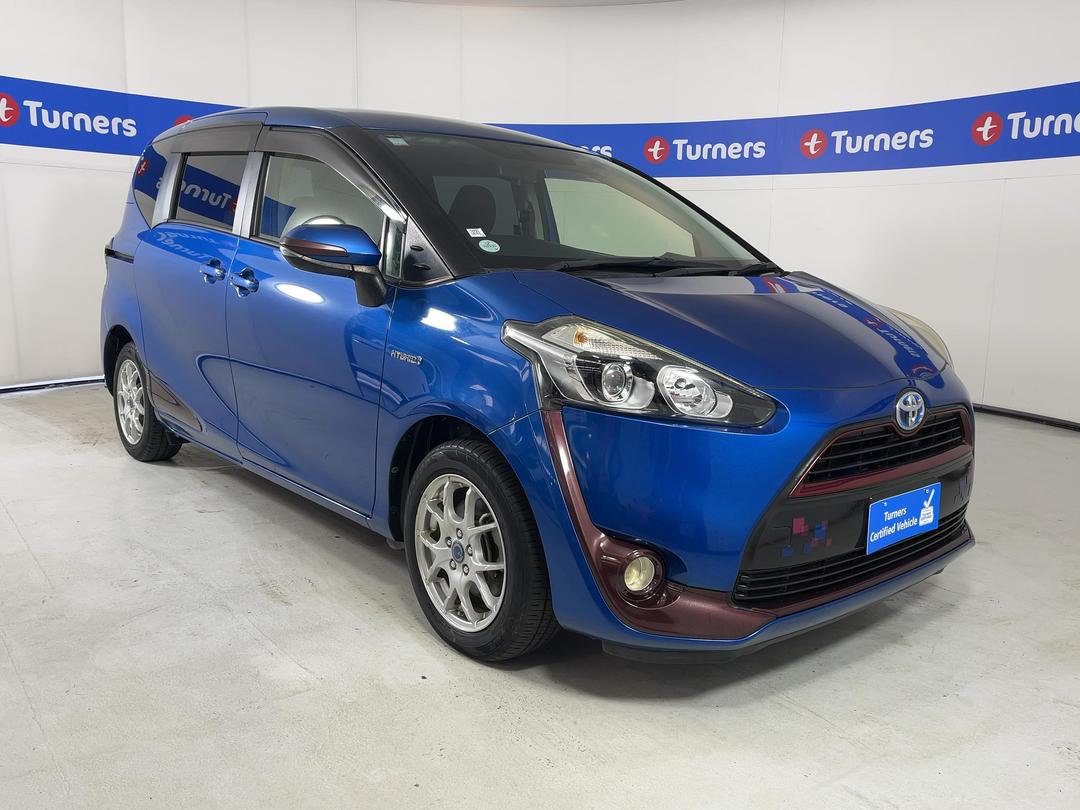 Photo '1' of Toyota Sienta