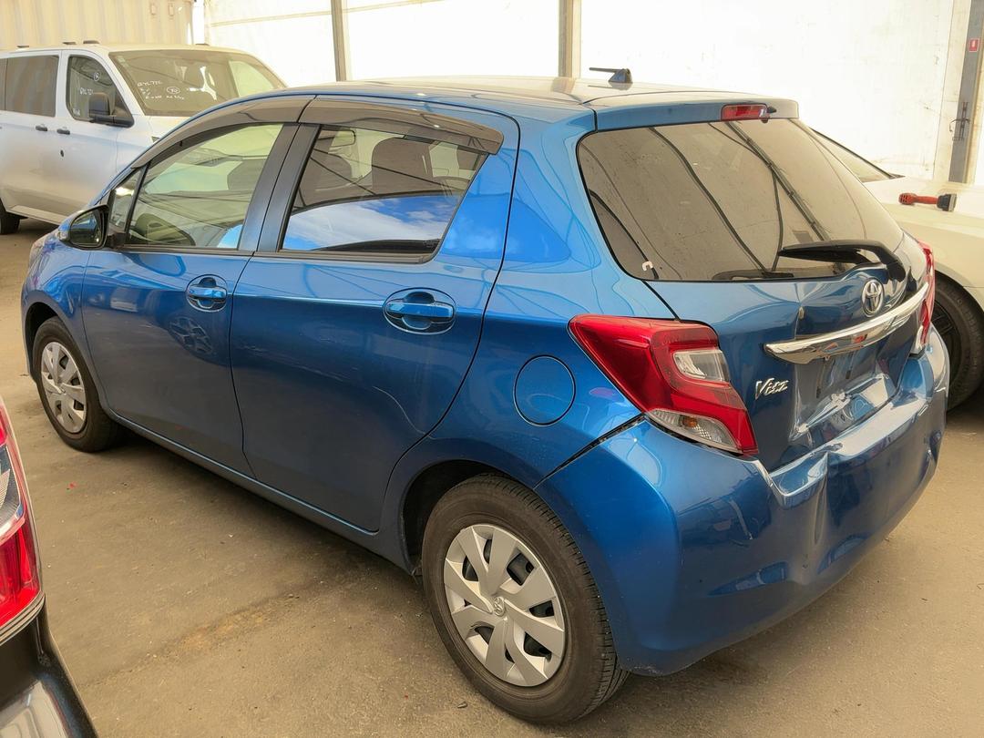 Photo '6' of Toyota Vitz Photo '6' of Toyota Vitz