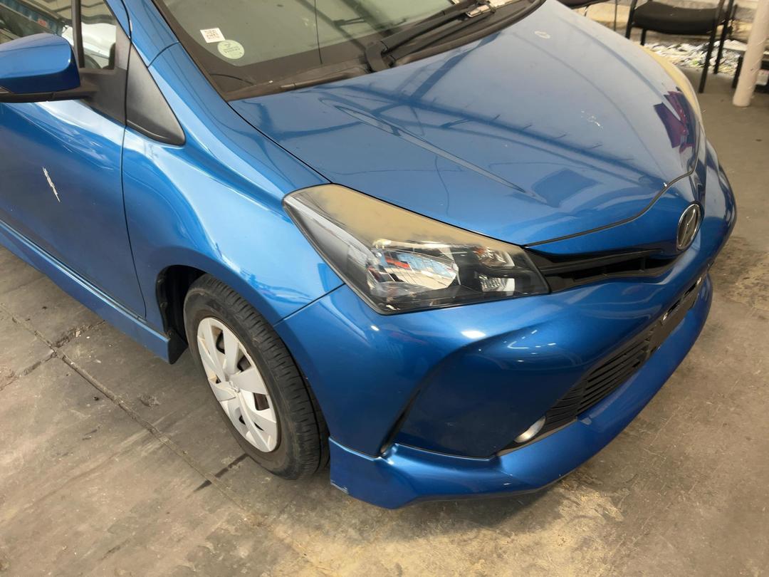Photo '4' of Toyota Vitz Photo '4' of Toyota Vitz
