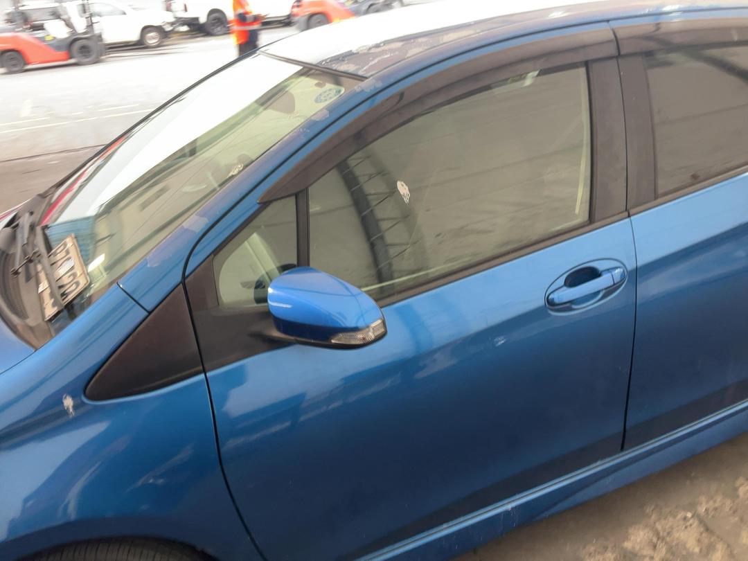 Photo '7' of Toyota Vitz Photo '7' of Toyota Vitz