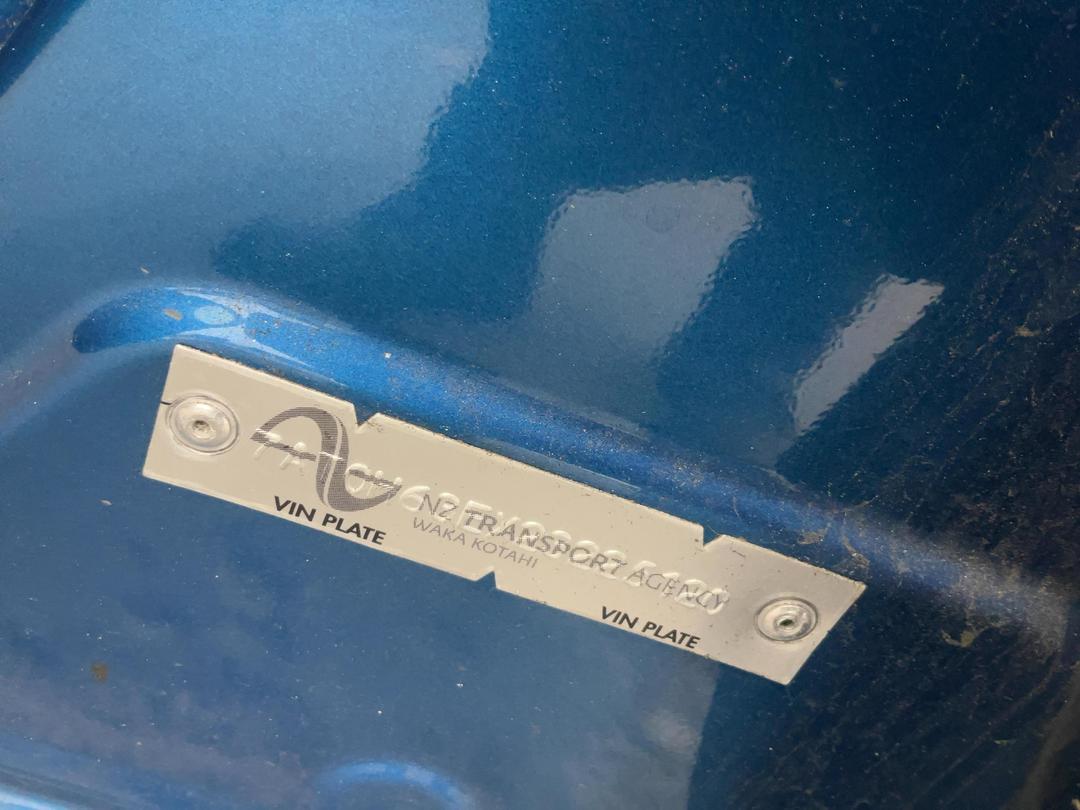 Photo '15' of Toyota Vitz Photo '15' of Toyota Vitz