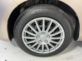 Photo '10' of Toyota Vitz