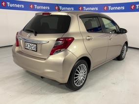 Photo '7' of Toyota Vitz
