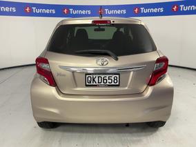 Photo '6' of Toyota Vitz