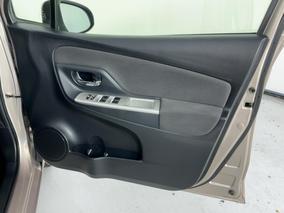 Photo '15' of Toyota Vitz