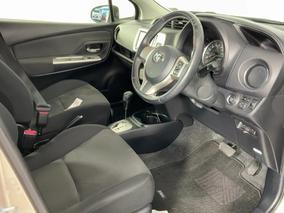 Photo '16' of Toyota Vitz