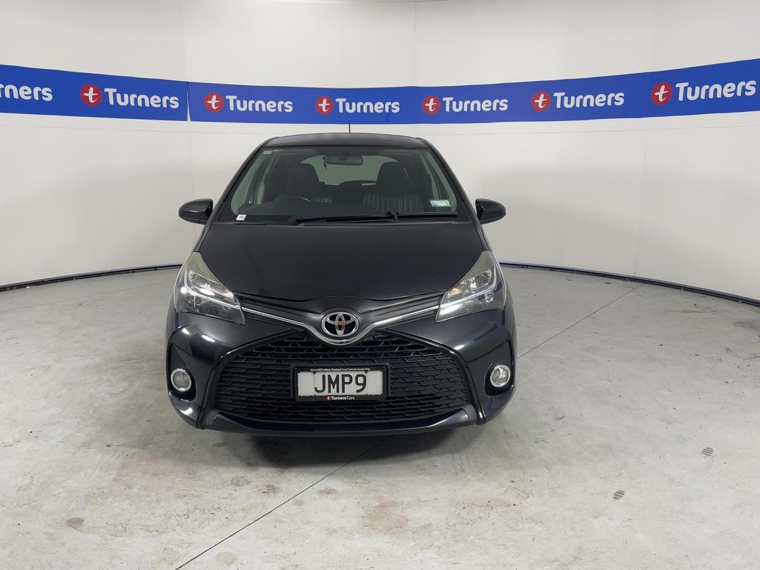 Photo '2' of Toyota Yaris
