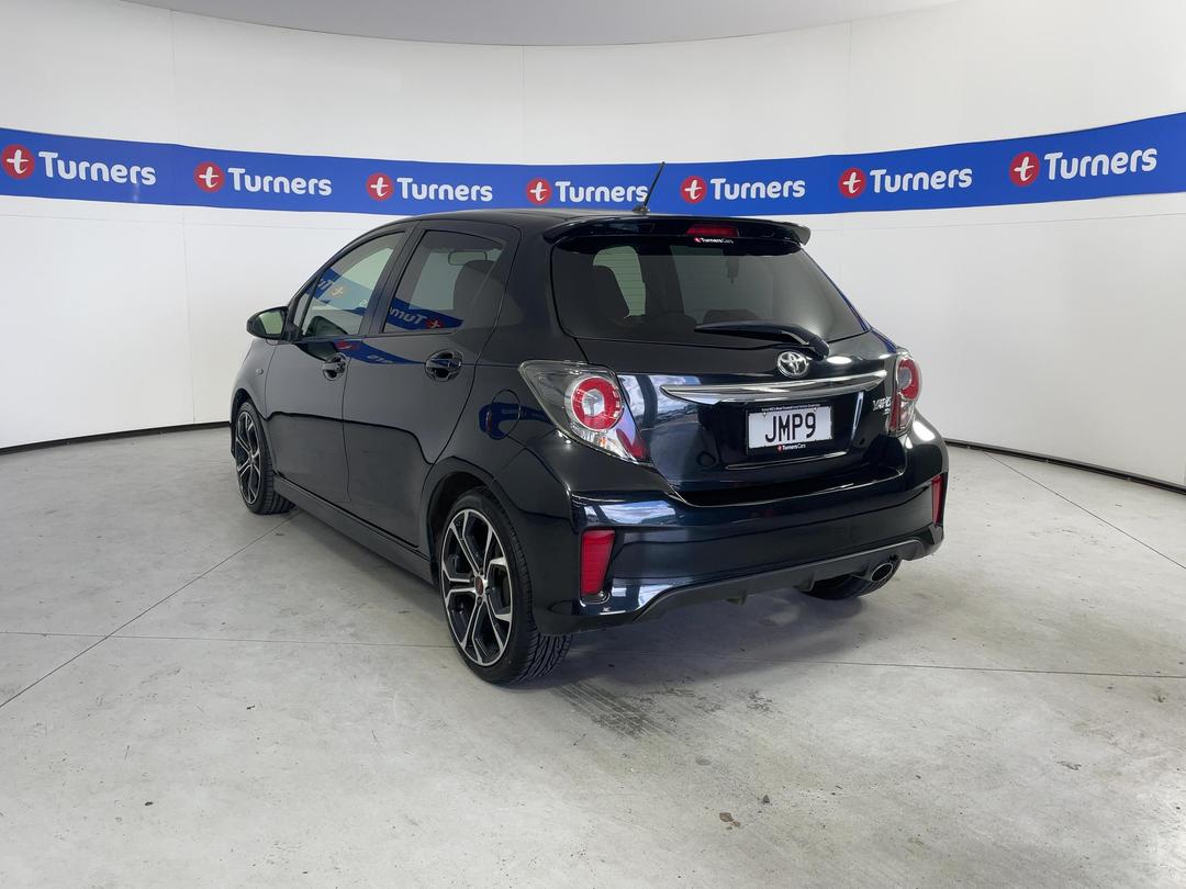 Photo '5' of Toyota Yaris