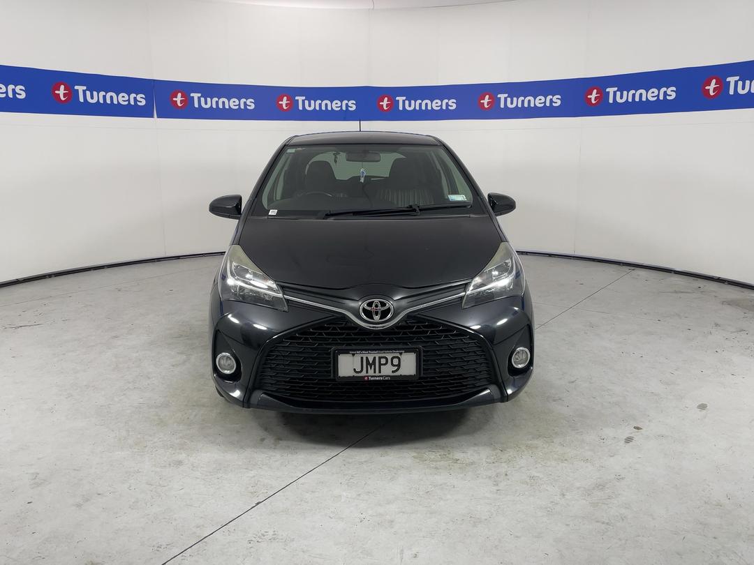 Photo '2' of Toyota Yaris