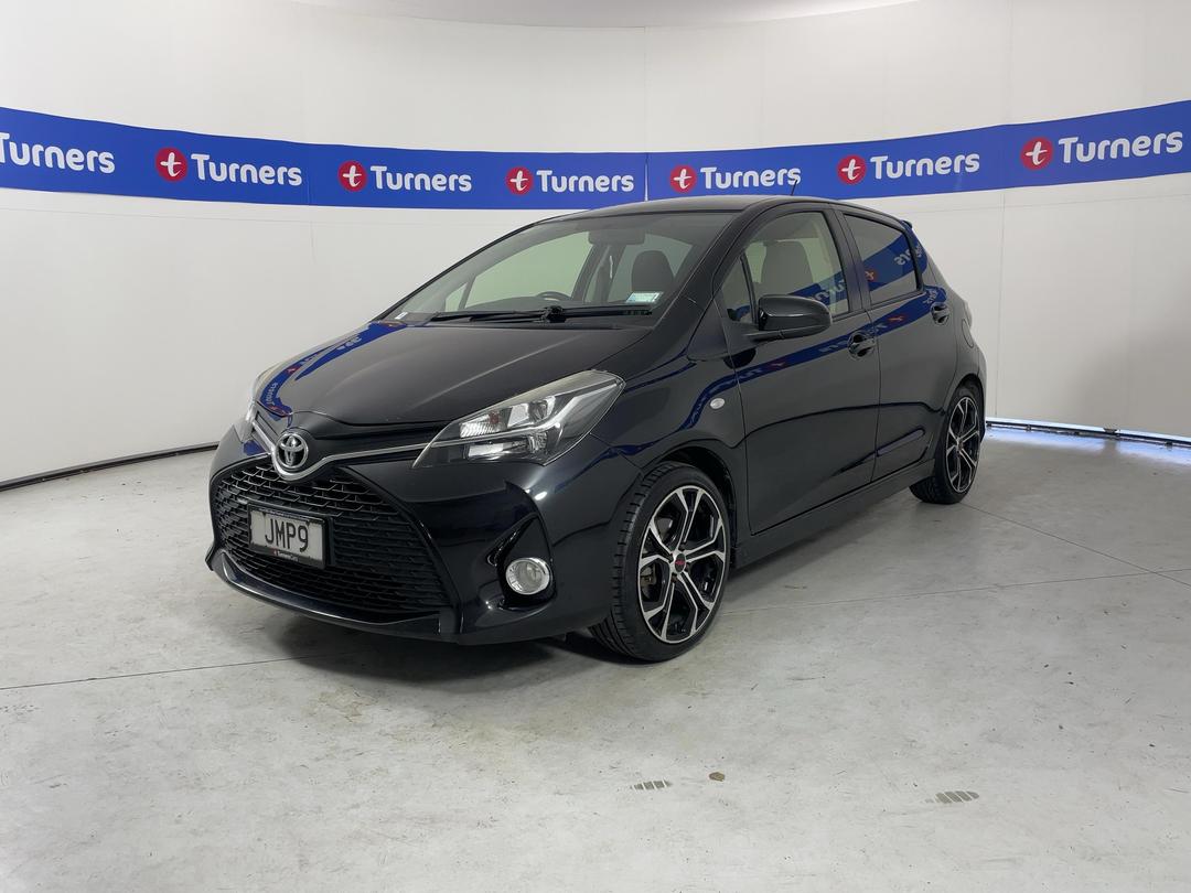 Photo '4' of Toyota Yaris