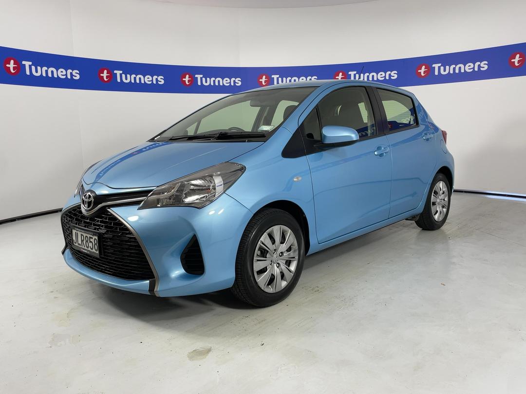 Photo '4' of Toyota Yaris