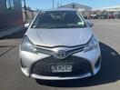 Thumbnail '3' of Toyota Yaris GX