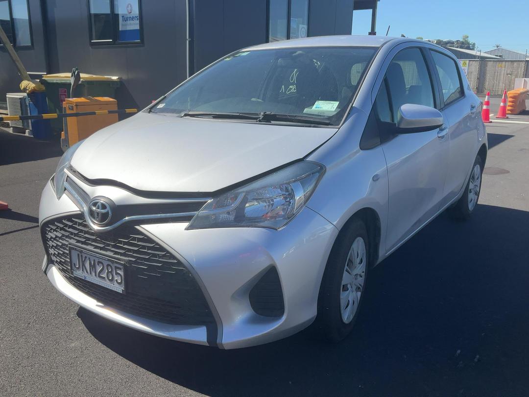 Photo '4' of Toyota Yaris GX