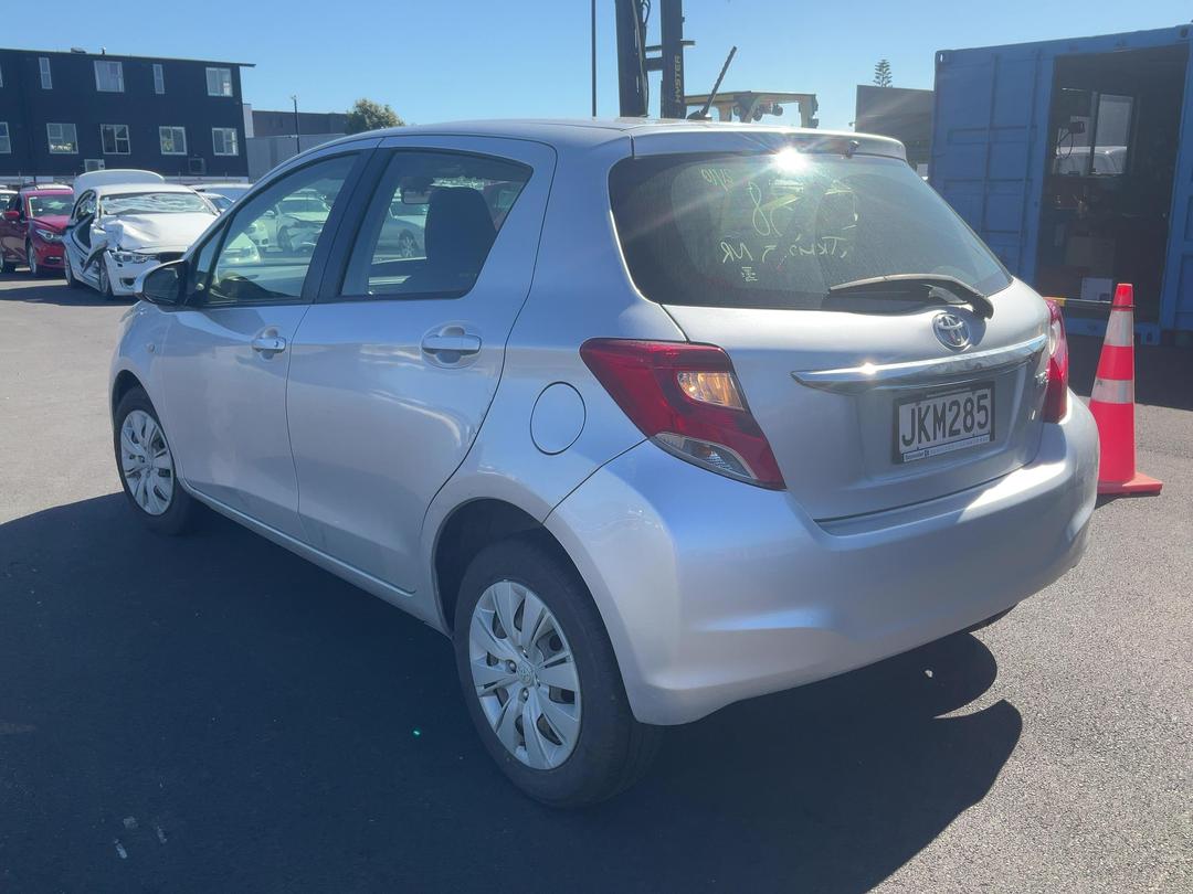 Photo '6' of Toyota Yaris GX